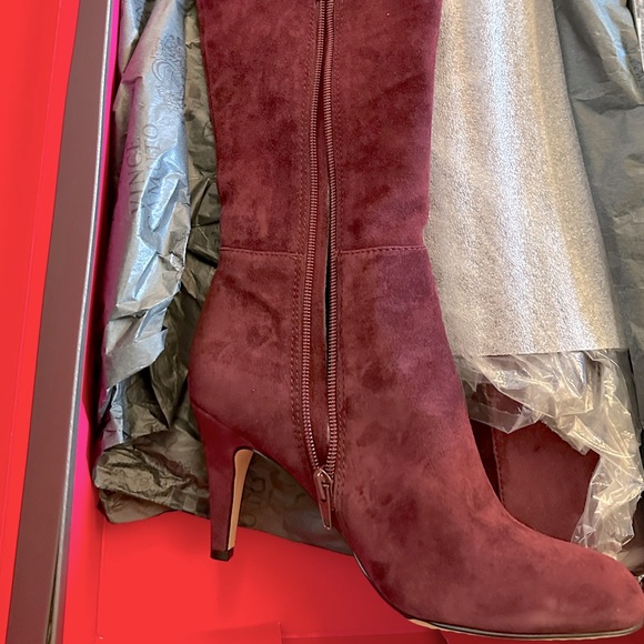 Vince Camuto Cessily Boot- Cabernet - Picture 5 of 8